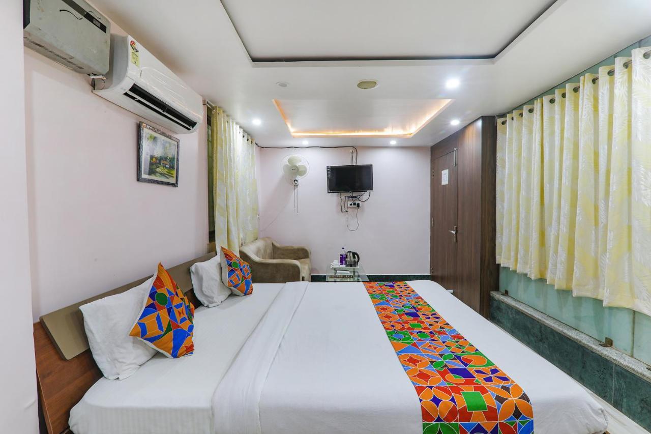 Fabhotel Astor Gaya Luaran gambar
