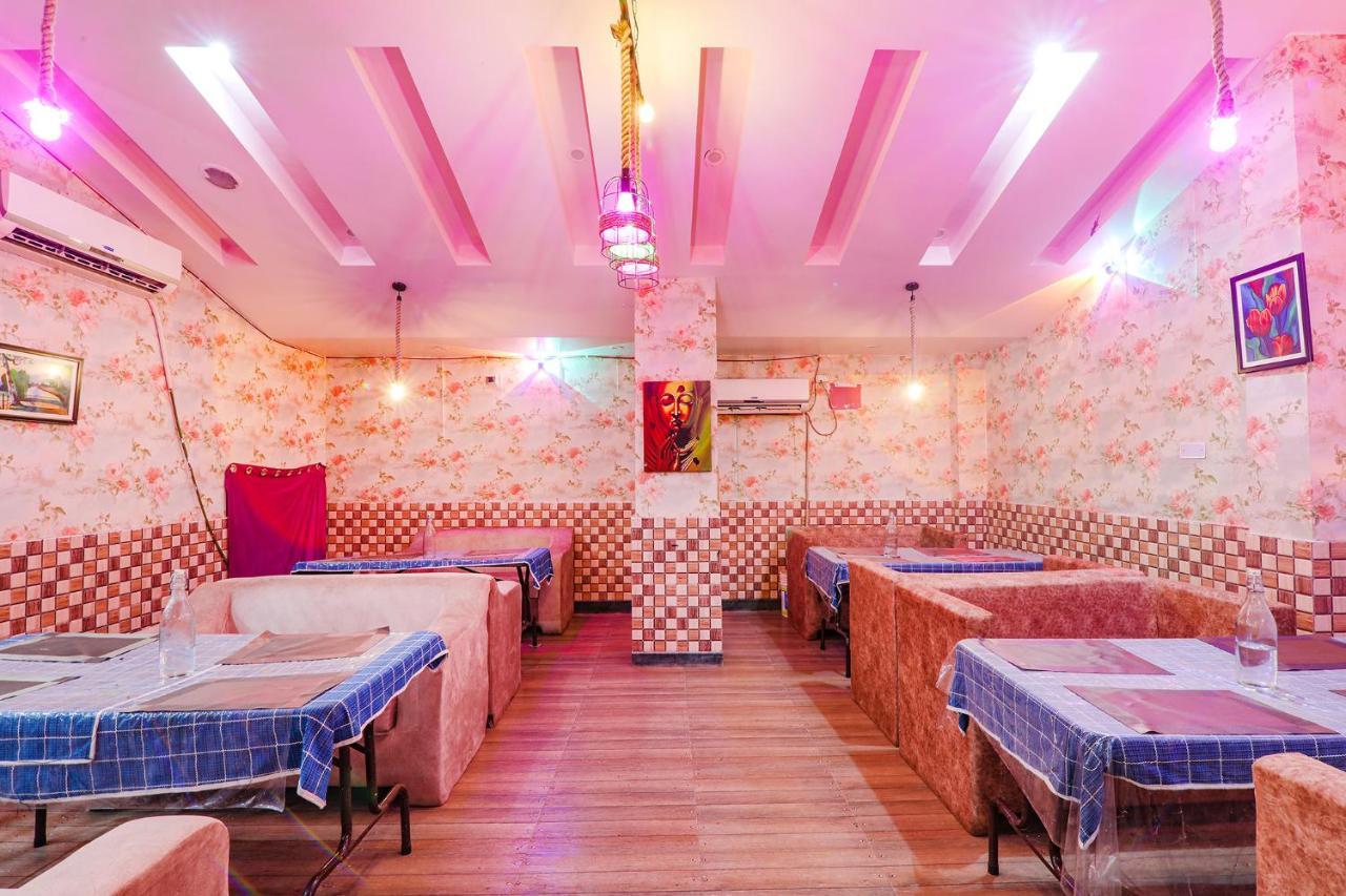 Fabhotel Astor Gaya Luaran gambar