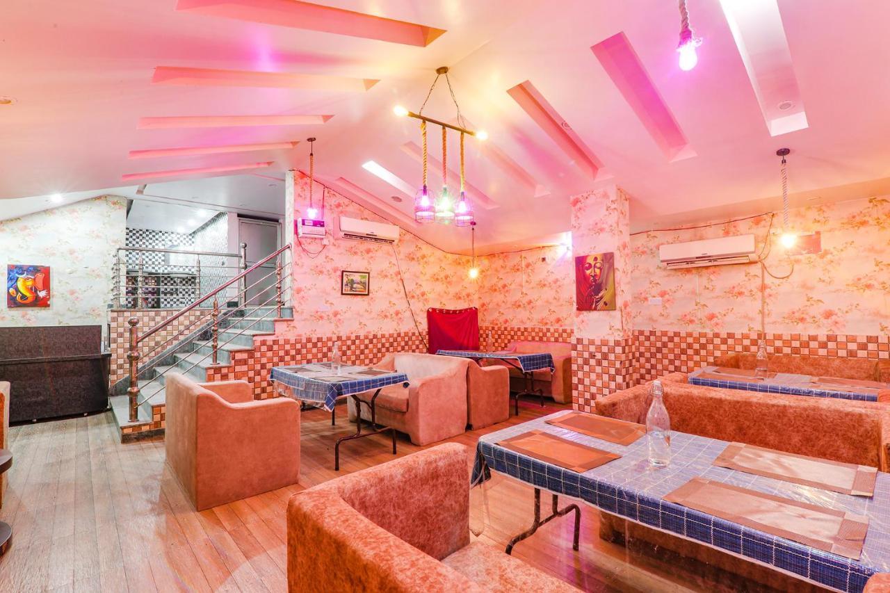 Fabhotel Astor Gaya Luaran gambar